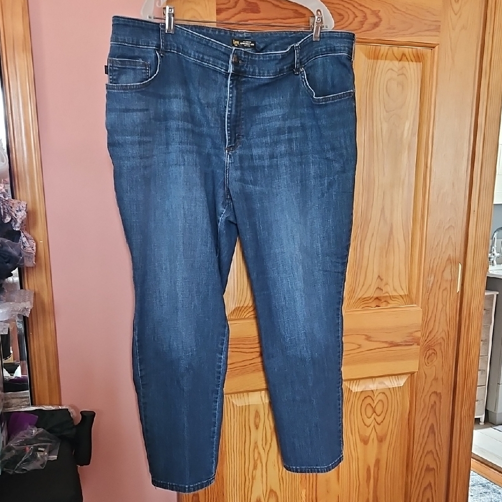 Lee Jeans